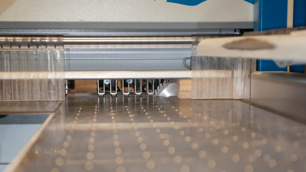 Precision Cutting